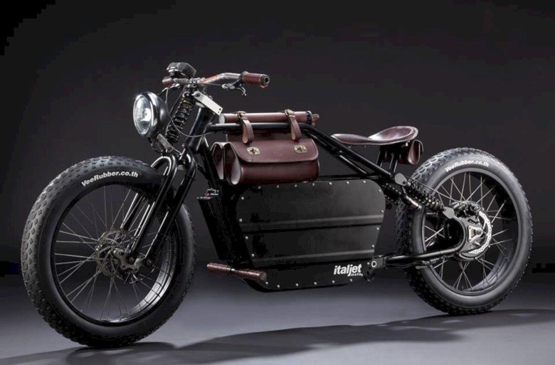 Электромотоцикл italjet
