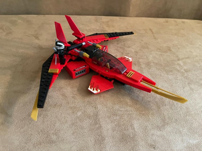 Конструктор lego ninjago истребитель кая