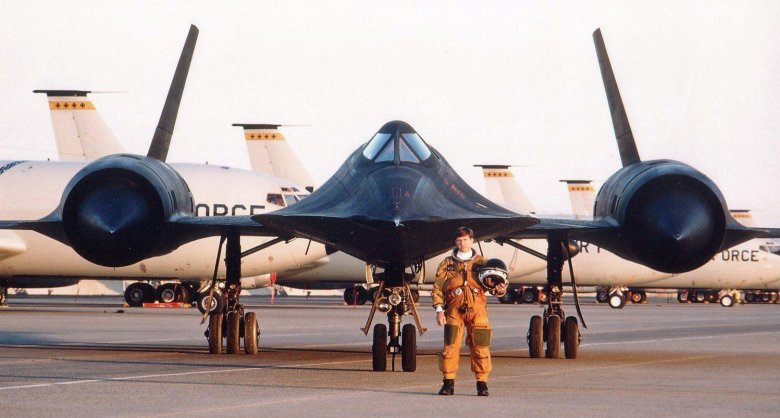 Самолет sr 71 blackbird