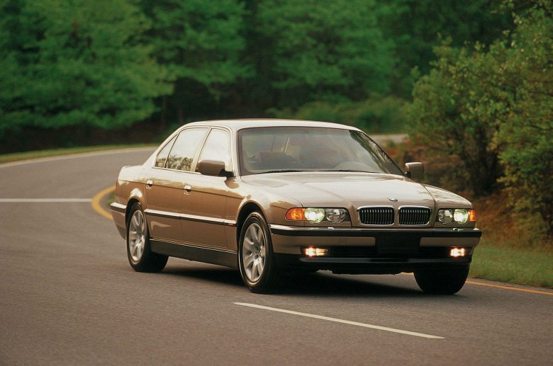 Bmw 7 series 2000