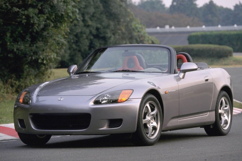 Хонда s2000