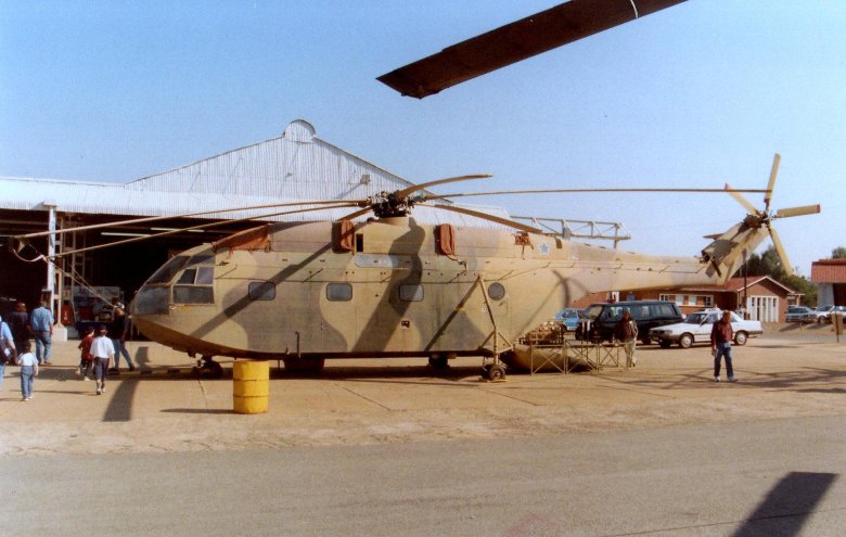 Sud-aviation sa.321 super-frelon