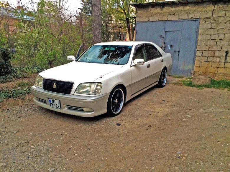 Toyota crown s170