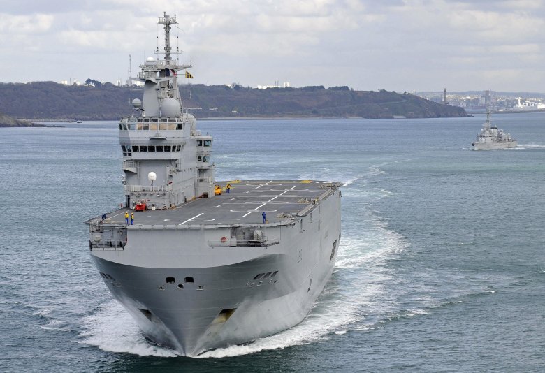 Мистраль вертолетоносец