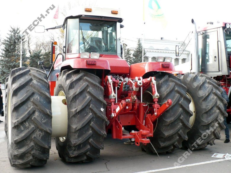 Трактор бюллер 2375