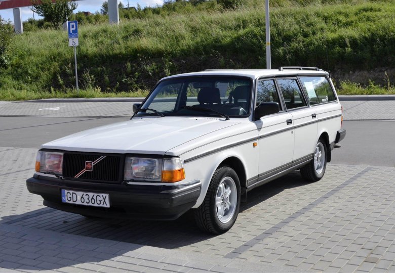 Volvo 240 gl универсал