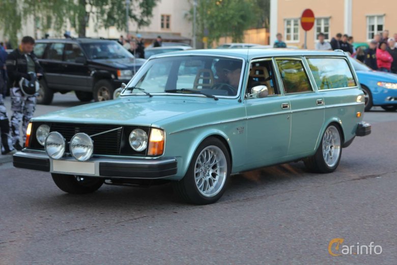Volvo 140 универсал