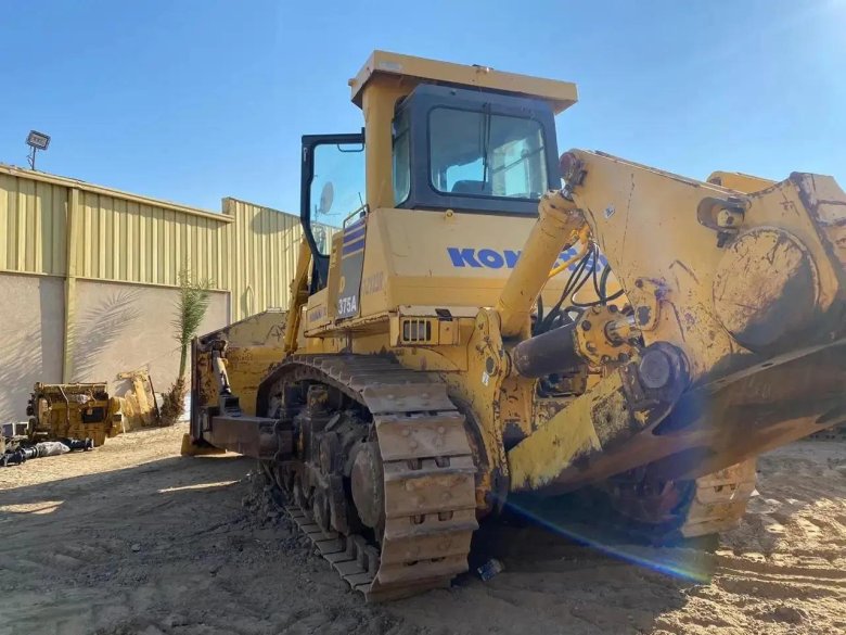 Бульдозер komatsu d155a-5