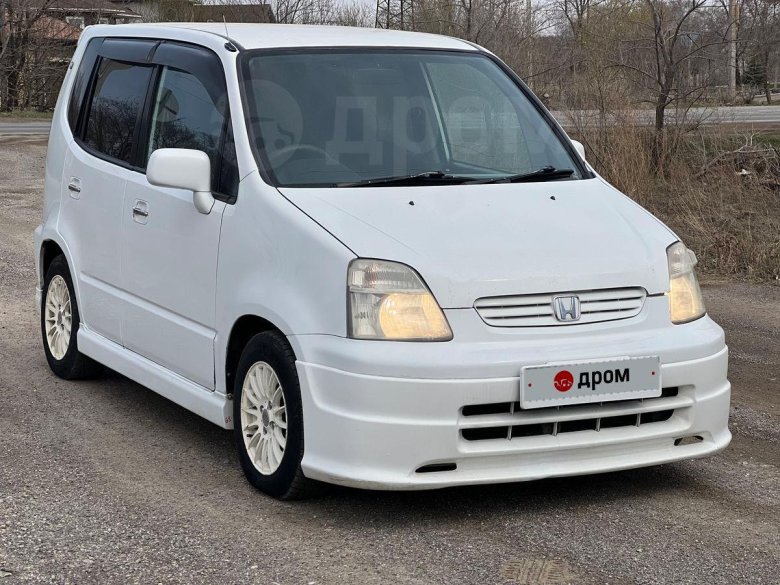 Nissan serena ii (c24)