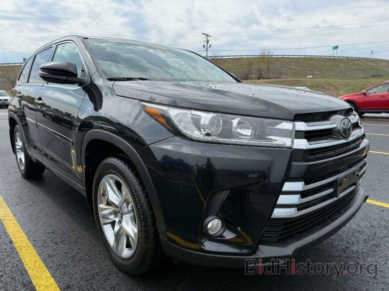 Toyota highlander 2019