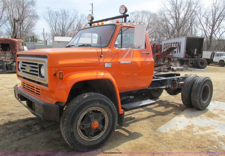Chevrolet truck