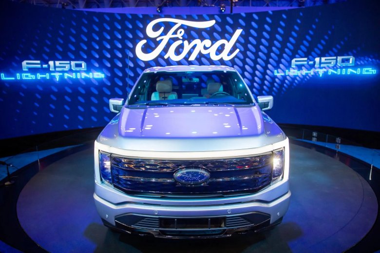 Ford f150 lightning 2022