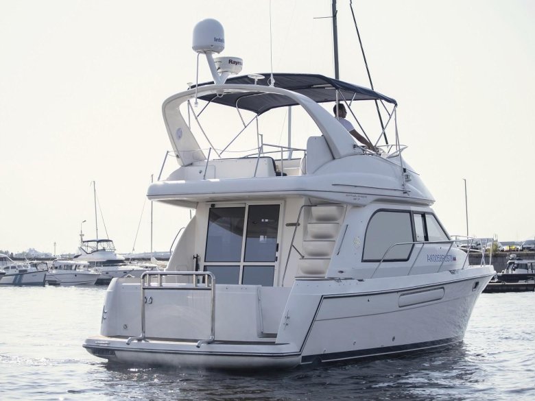 Яхты meridian 381