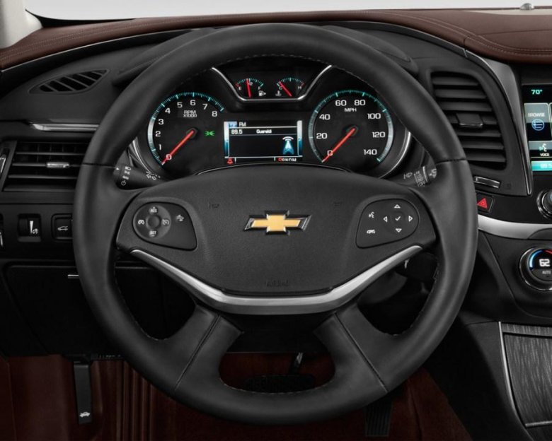 Chevrolet impala 2018 салон