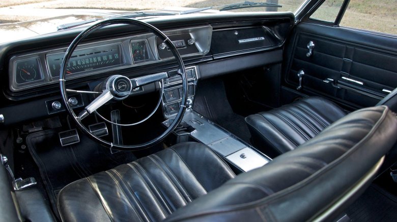 Chevrolet impala 1966 салон