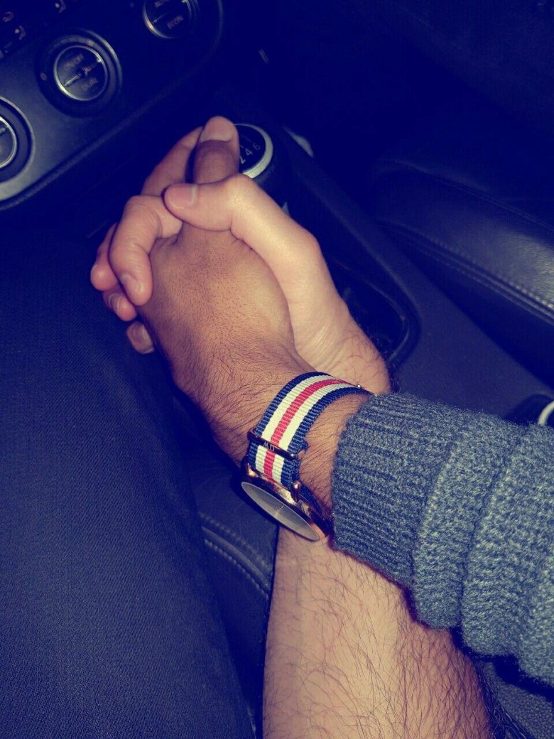 Часы модные