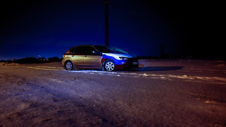 Субару импреза ночью