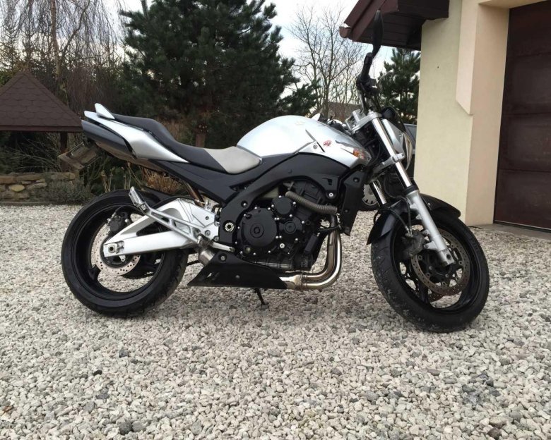 Ямаха мотоцикл 600 кубов