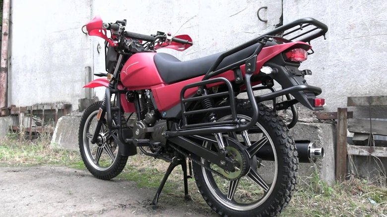 Мотоцикл интрудер 200