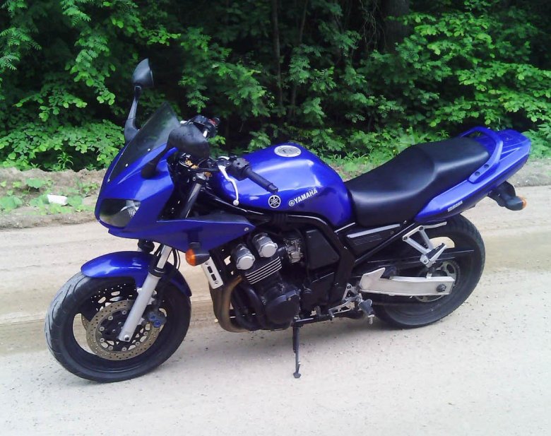 Ямаха 600 кубов