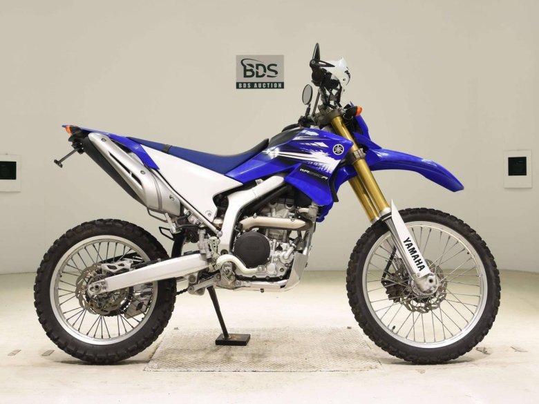 Мотоцикл yamaha