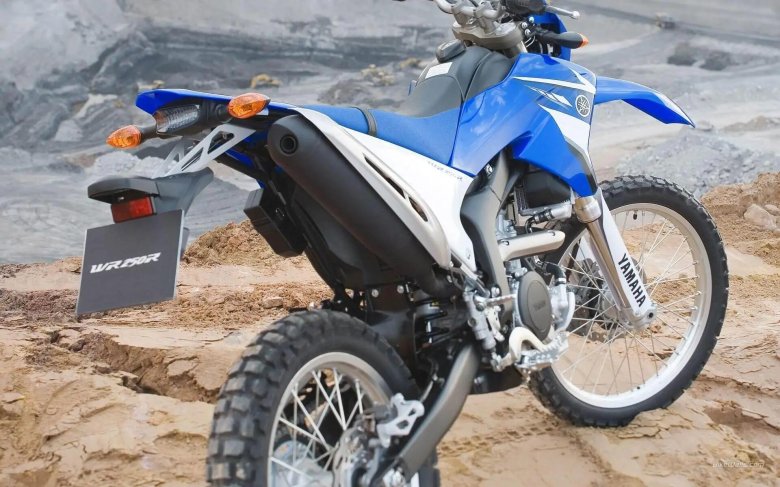 Yamaha wr250r