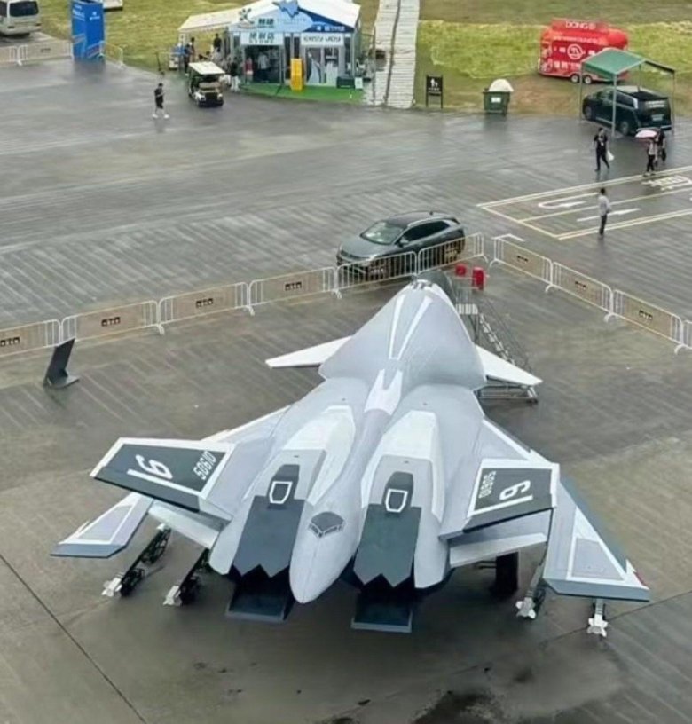 Китайский истребитель 5 поколения