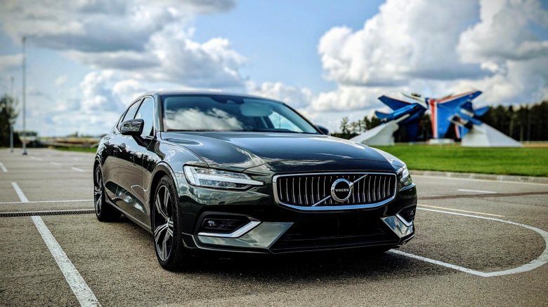 Вольво s 60 2020