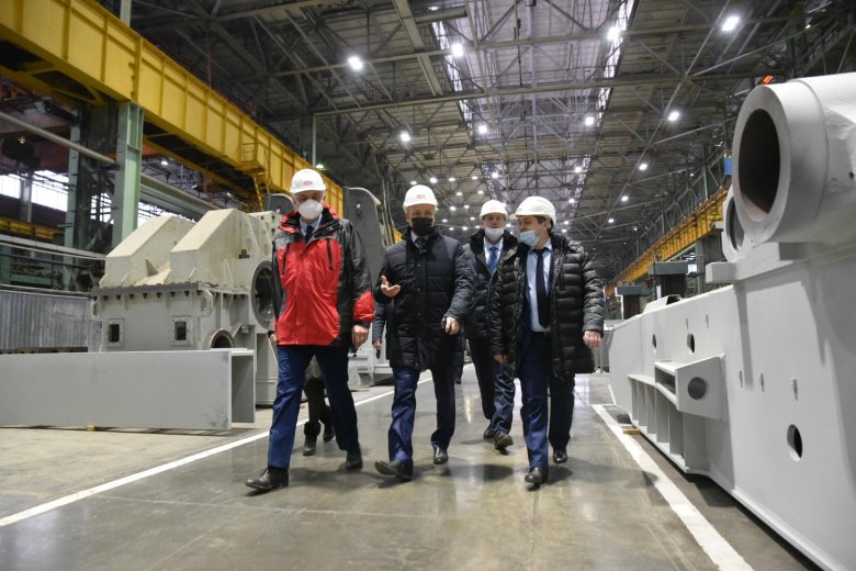 Уральский завод тяжелого машиностроения (узтм)