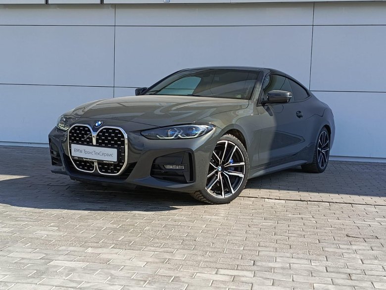 Серая бмв