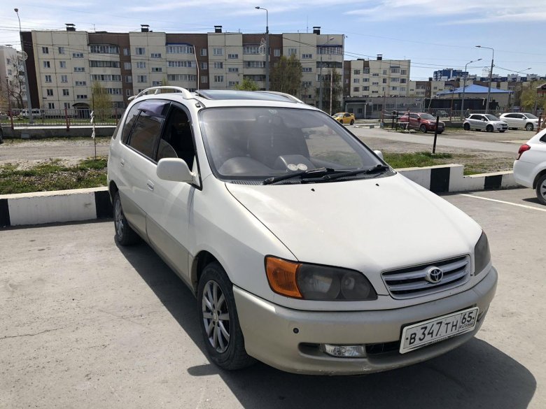 Тойота ипсум 1997