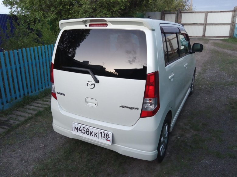 Mazda az-wagon
