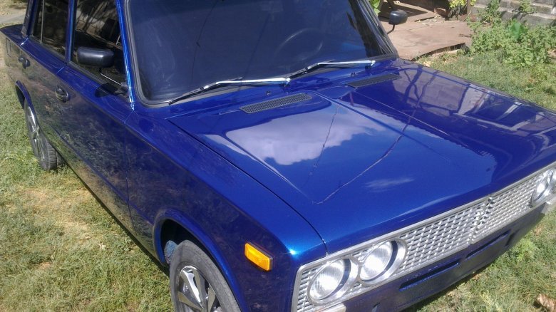 Лада 2106 голубая