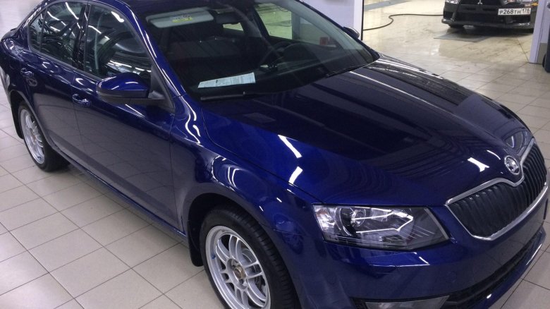 Skoda octavia a7 синяя