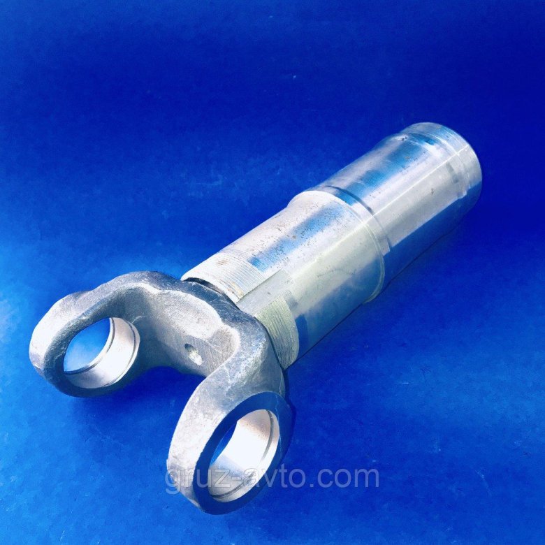 Шлицевая часть карданного вала зил-130