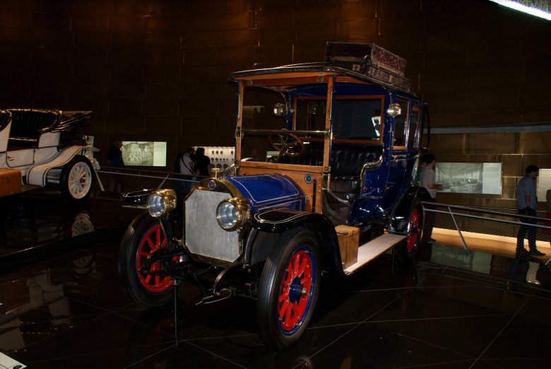 Музей mercedes benz