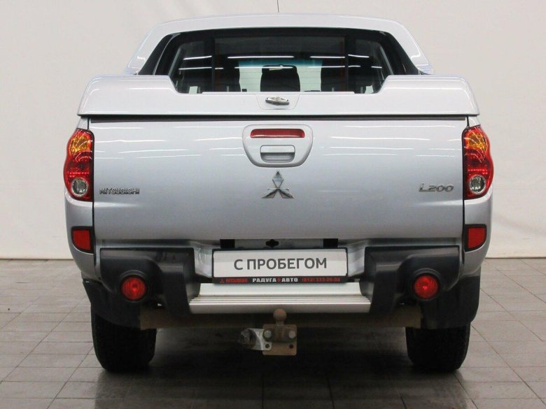 Митсубиси л 200 2014