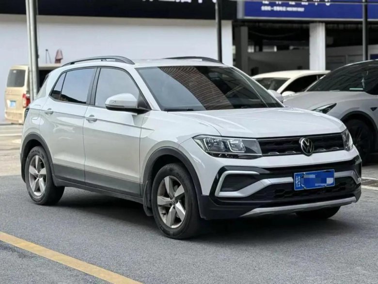 Автомобиль volkswagen