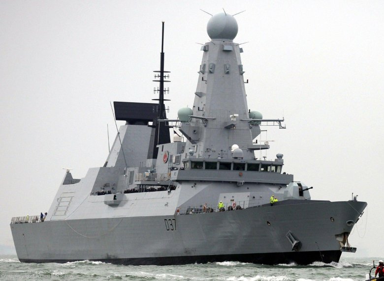 Type 45 destroyer