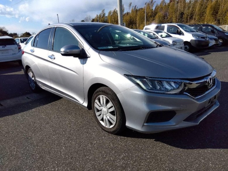 Хонда грейс 2019