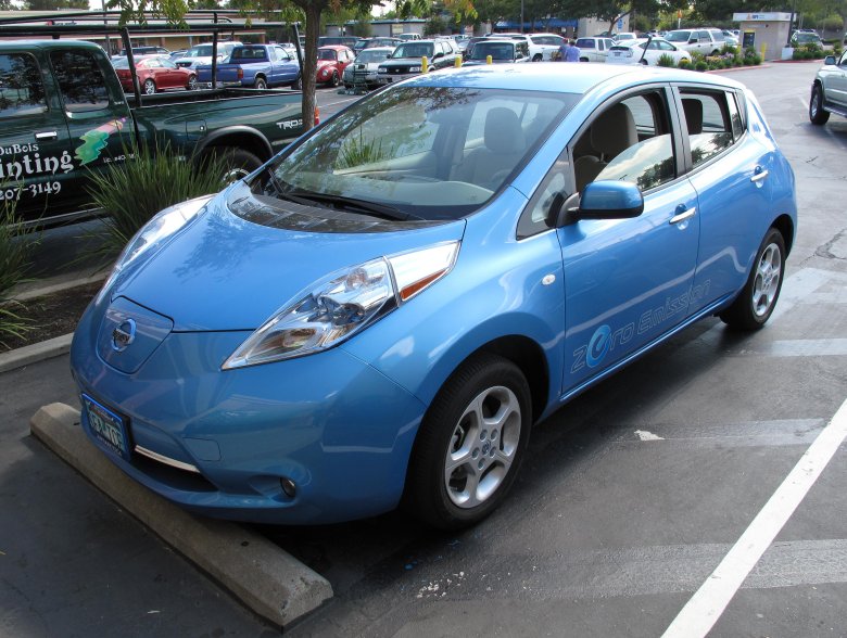 Nissan leaf 2011