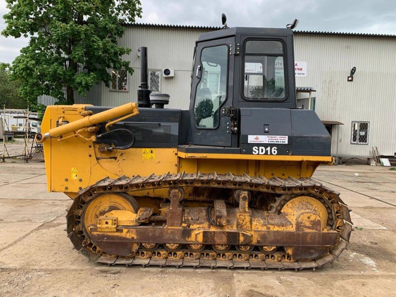 Бульдозер гусеничный shantui sd16
