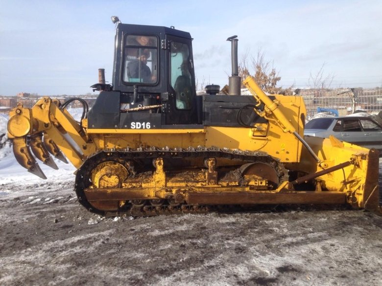 Бульдозер шантуй sd16
