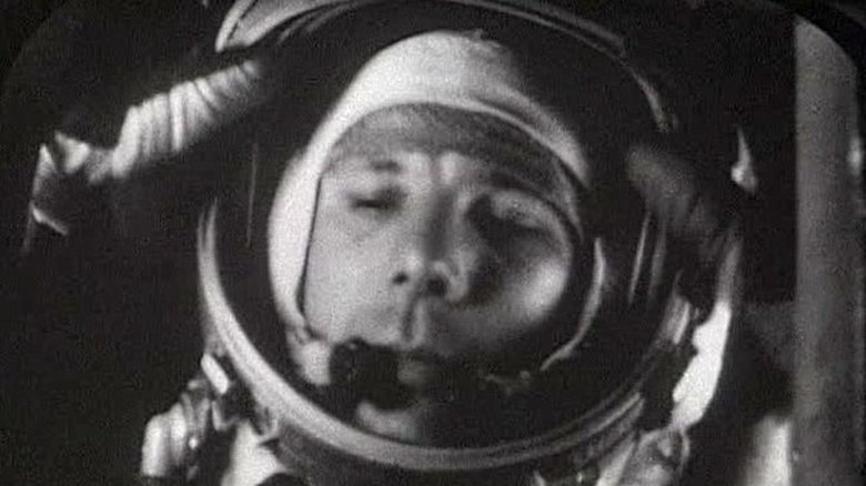 Юрий гагарин