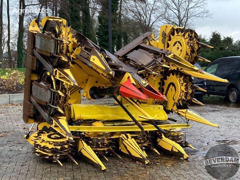 Жатка для уборки кукурузы