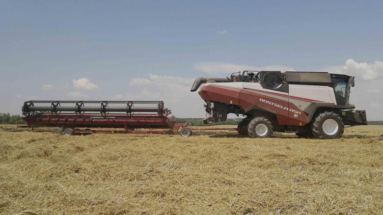 Комбайн торум 785