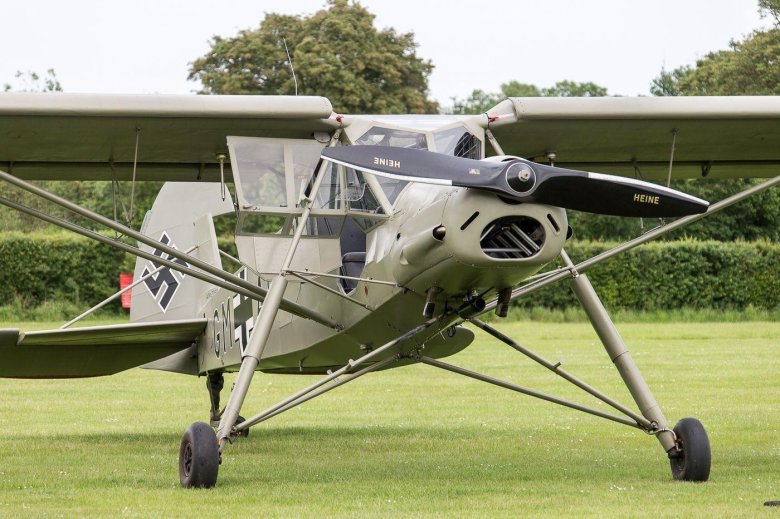 Физелер шторх самолет