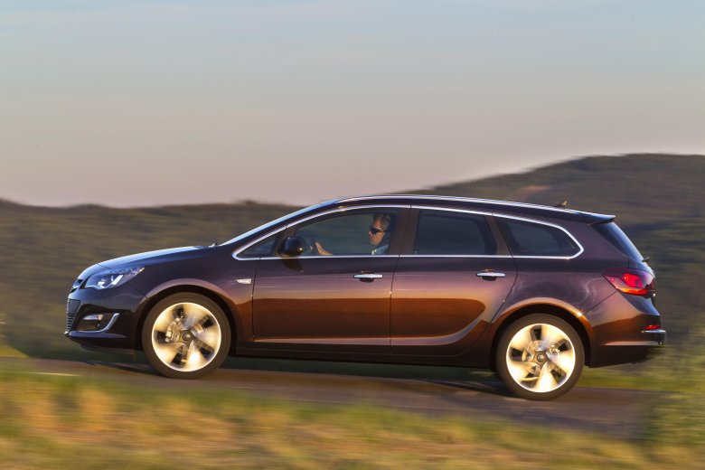 Opel astra j 2012 универсал