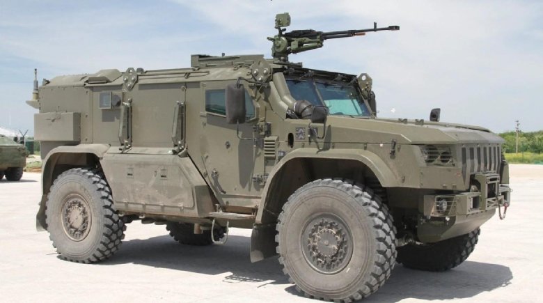 Бронеавтомобиль тайфуненок