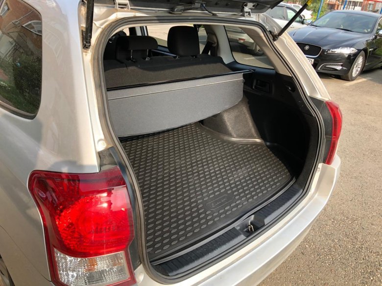 Багажник toyota corolla fielder